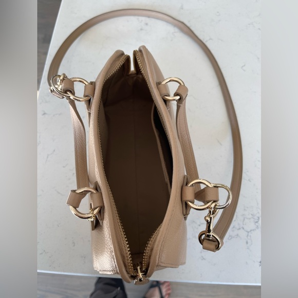 Purse - Picture 3 of 3